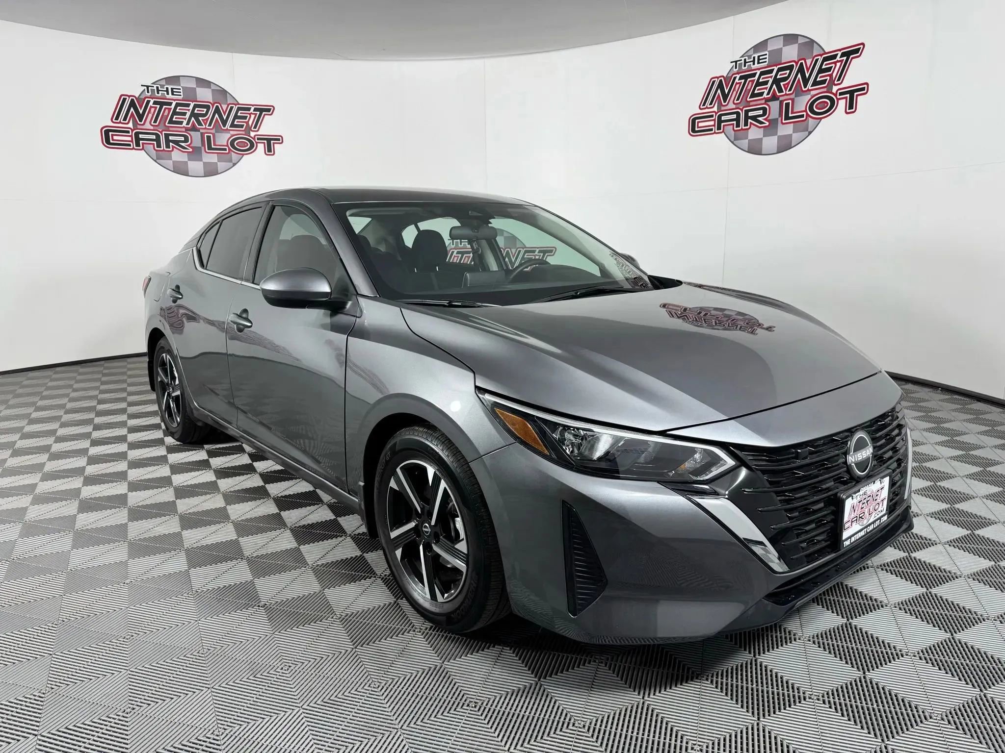 Used 2025 Nissan Sentra SV w/ All-Weather Package image 9