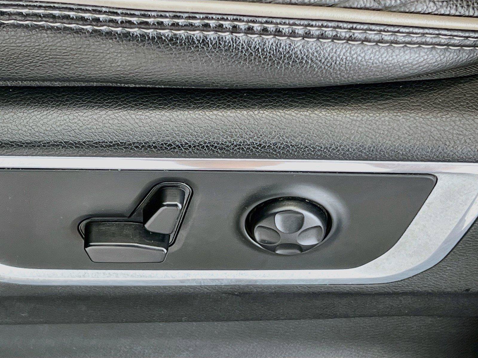 Used 2020 RAM 1500 Laramie AWD/4WD image 21