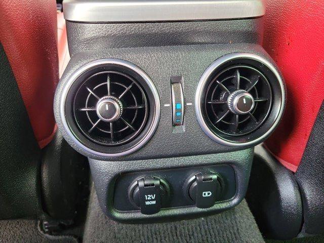 Used 2018 Kia Stinger GT1 RWD image 11