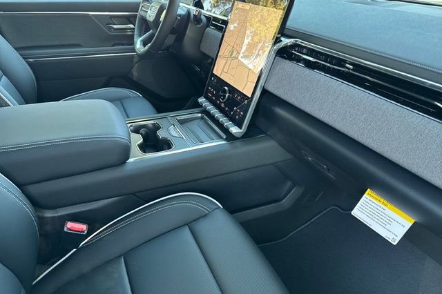 New 2026 GMC Sierra EV Elevation image 17