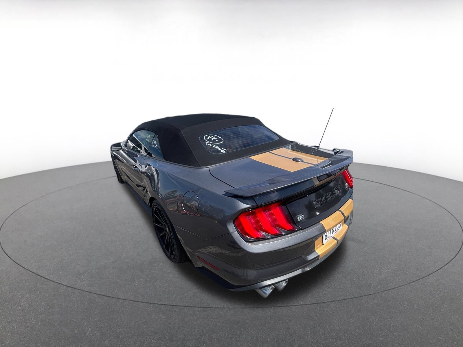 Used 2022 Ford Mustang GT Premium w/ GT Performance Package RWD image 10