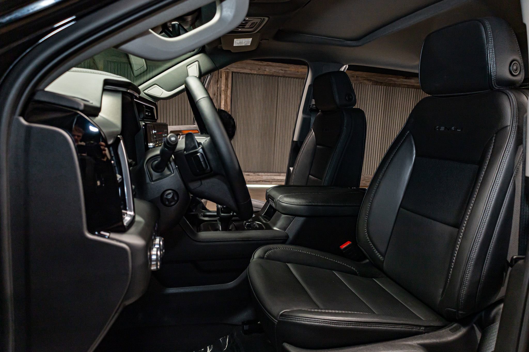 Used 2025 GMC Sierra 1500 Denali w/ Denali Reserve Package image 24