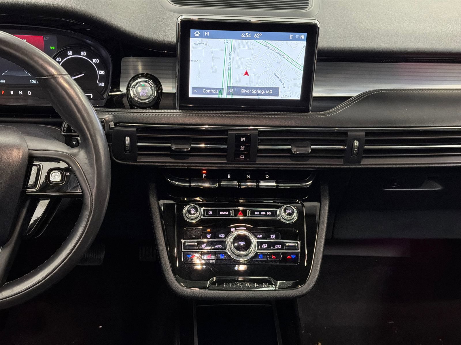 Used 2022 Lincoln Corsair AWD w/ Premium Package image 19