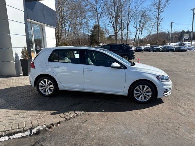 Used 2019 Volkswagen Golf SE image 8