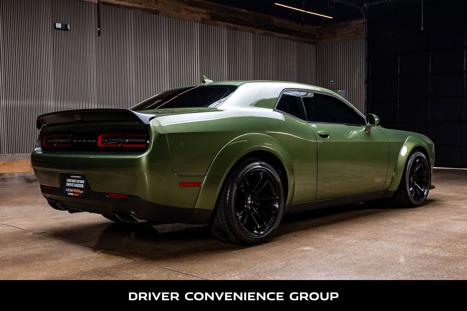 Used 2022 Dodge Challenger R/T Scat Pack RWD image 9