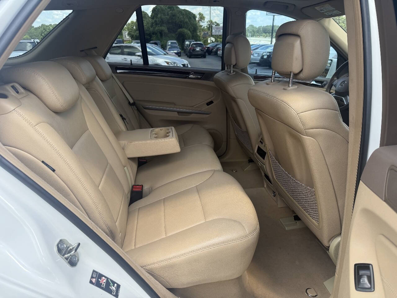 Used 2011 Mercedes-Benz ML 350 2WD image 13