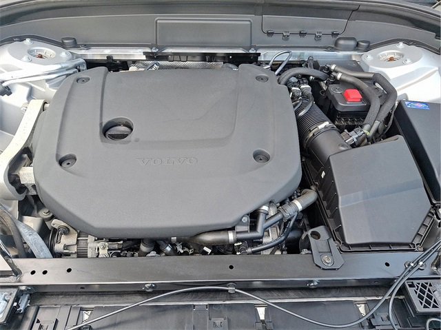 Certified 2023 Volvo XC60 B6 Ultimate w/ Protection Package Premier image 25