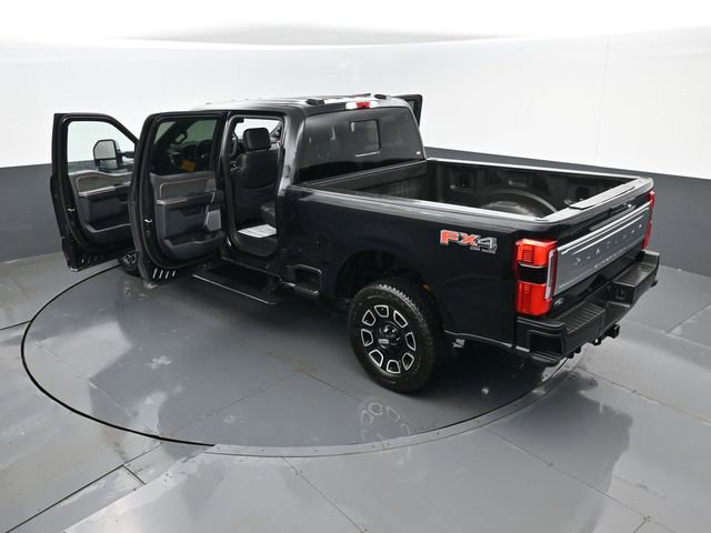 Used 2023 Ford F350 Platinum w/ FX4 Off-Road Package AWD/4WD image 30