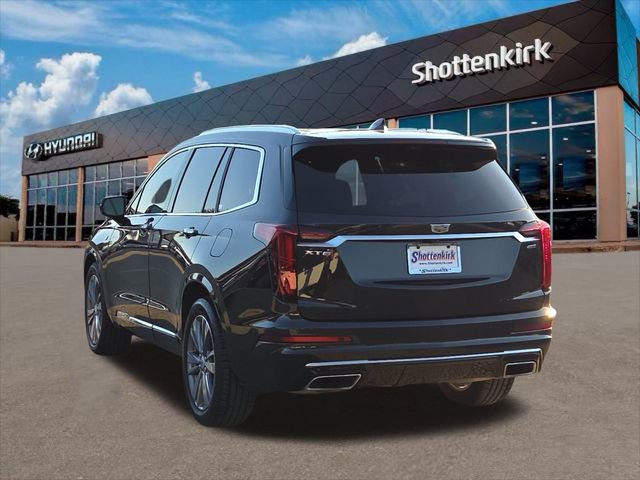 Used 2020 Cadillac XT6 Premium Luxury image 8