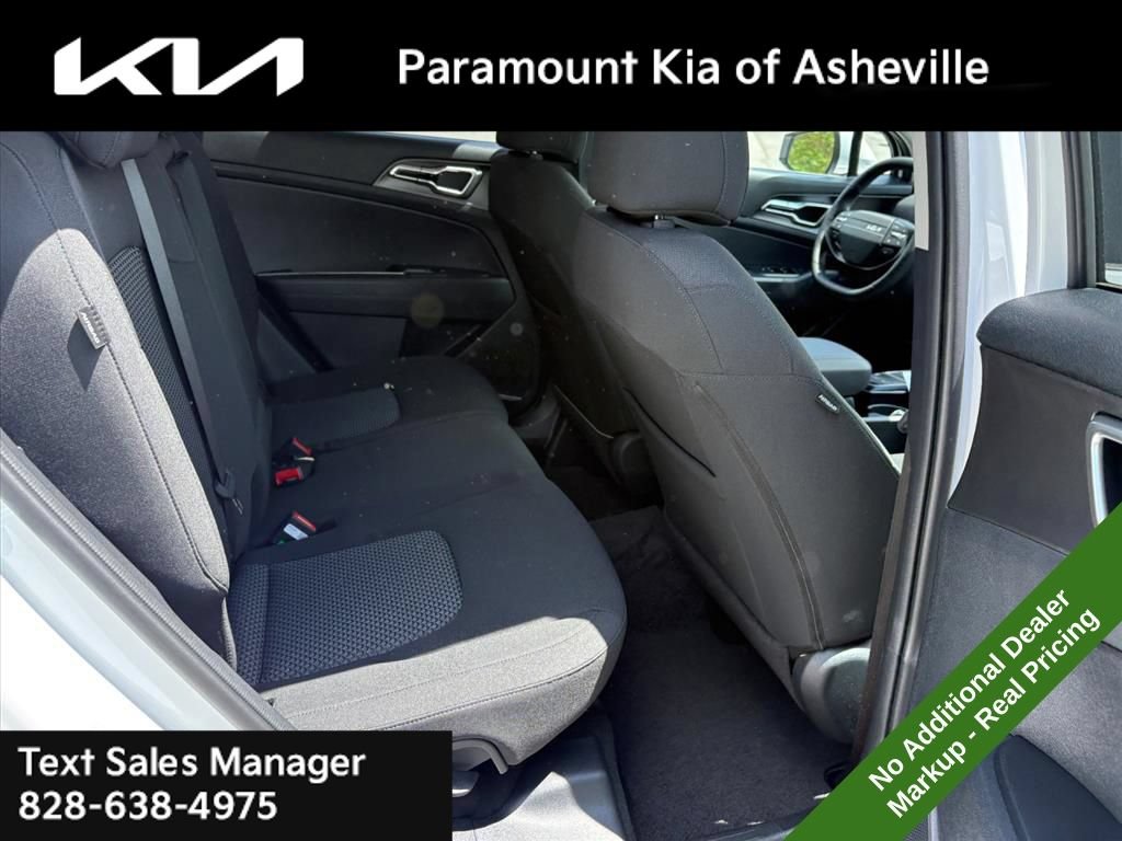 New 2026 Kia Sportage LX AWD/4WD image 21