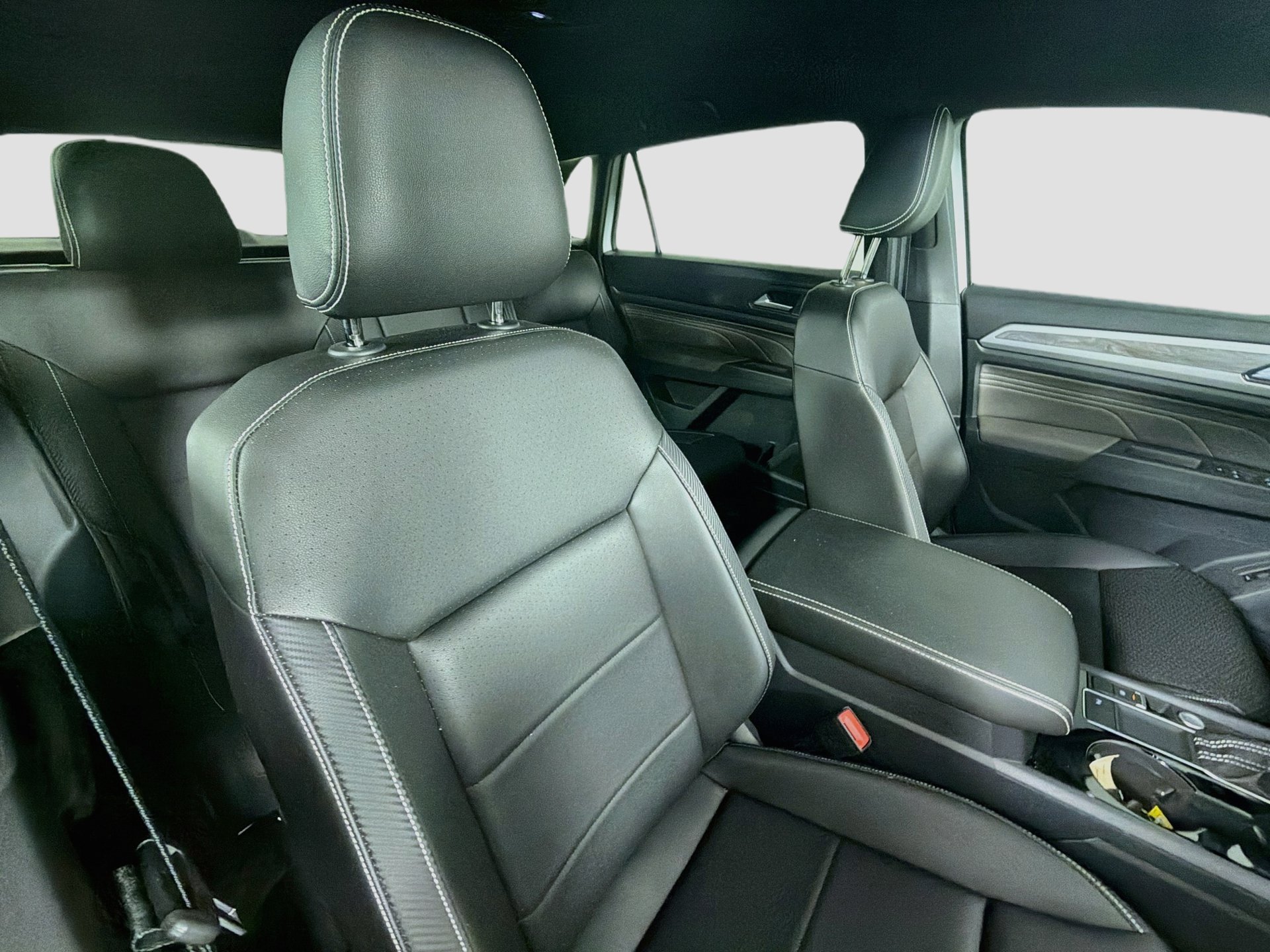 Certified 2023 Volkswagen Atlas Cross Sport SE FWD image 24