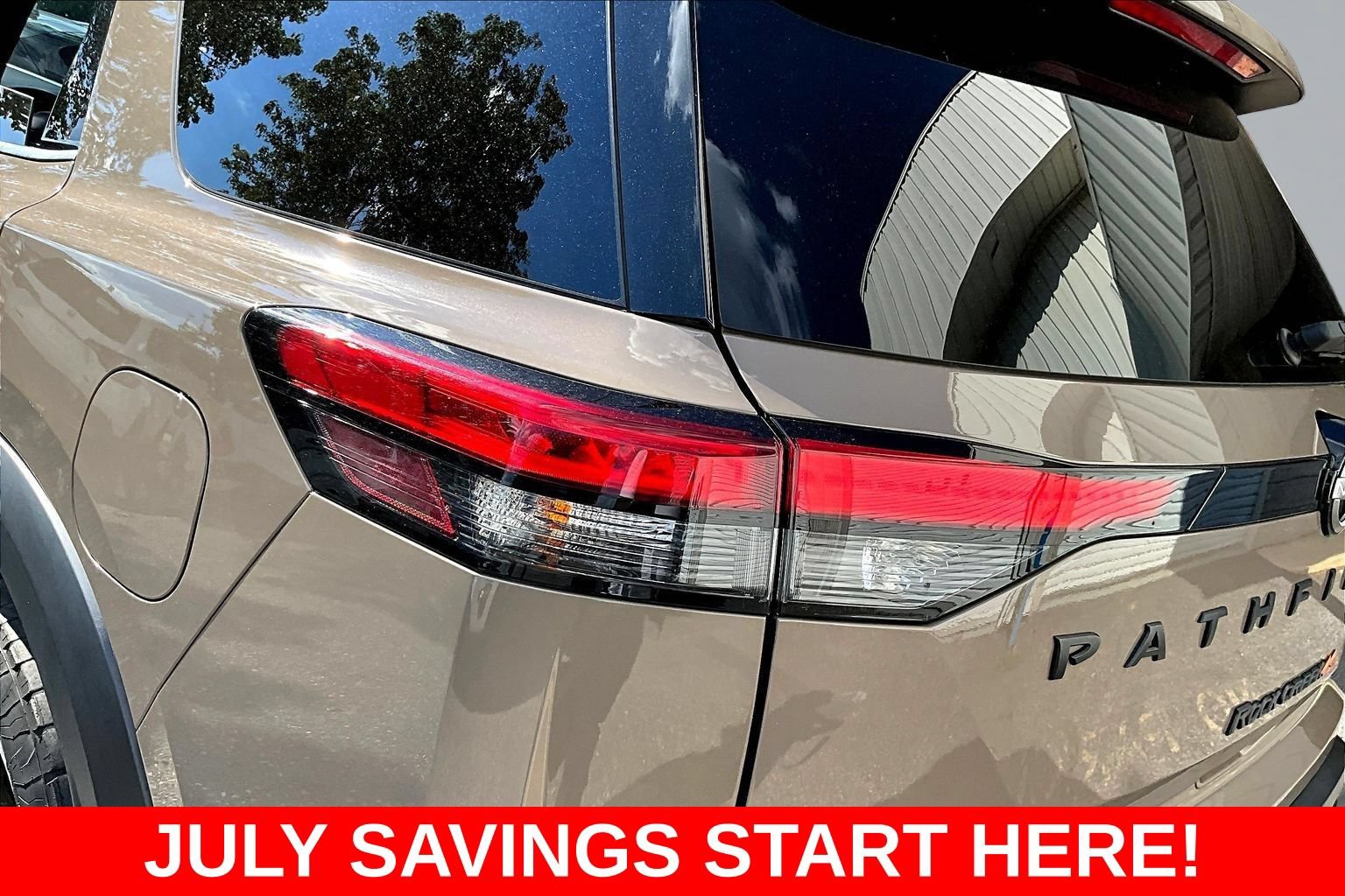Used 2023 Nissan Pathfinder Rock Creek AWD/4WD image 29