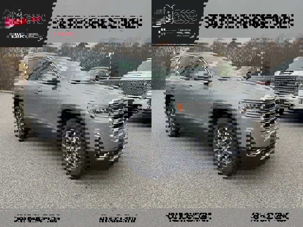 Certified 2023 GMC Acadia SLE w/ Driver Convenience Package image 3