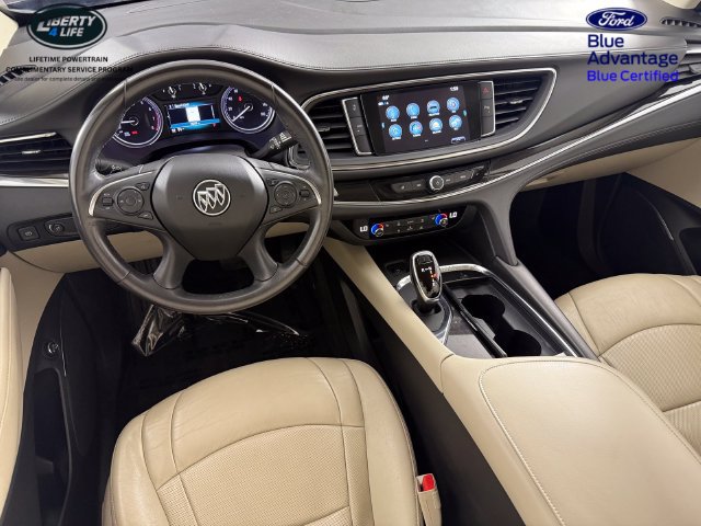 Used 2019 Buick Enclave Essence AWD/4WD image 32