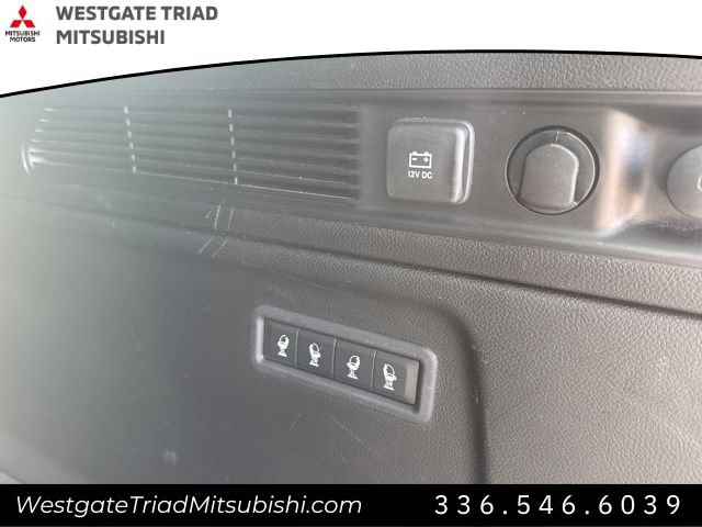Used 2023 Jeep Wagoneer L Series II AWD/4WD image 27