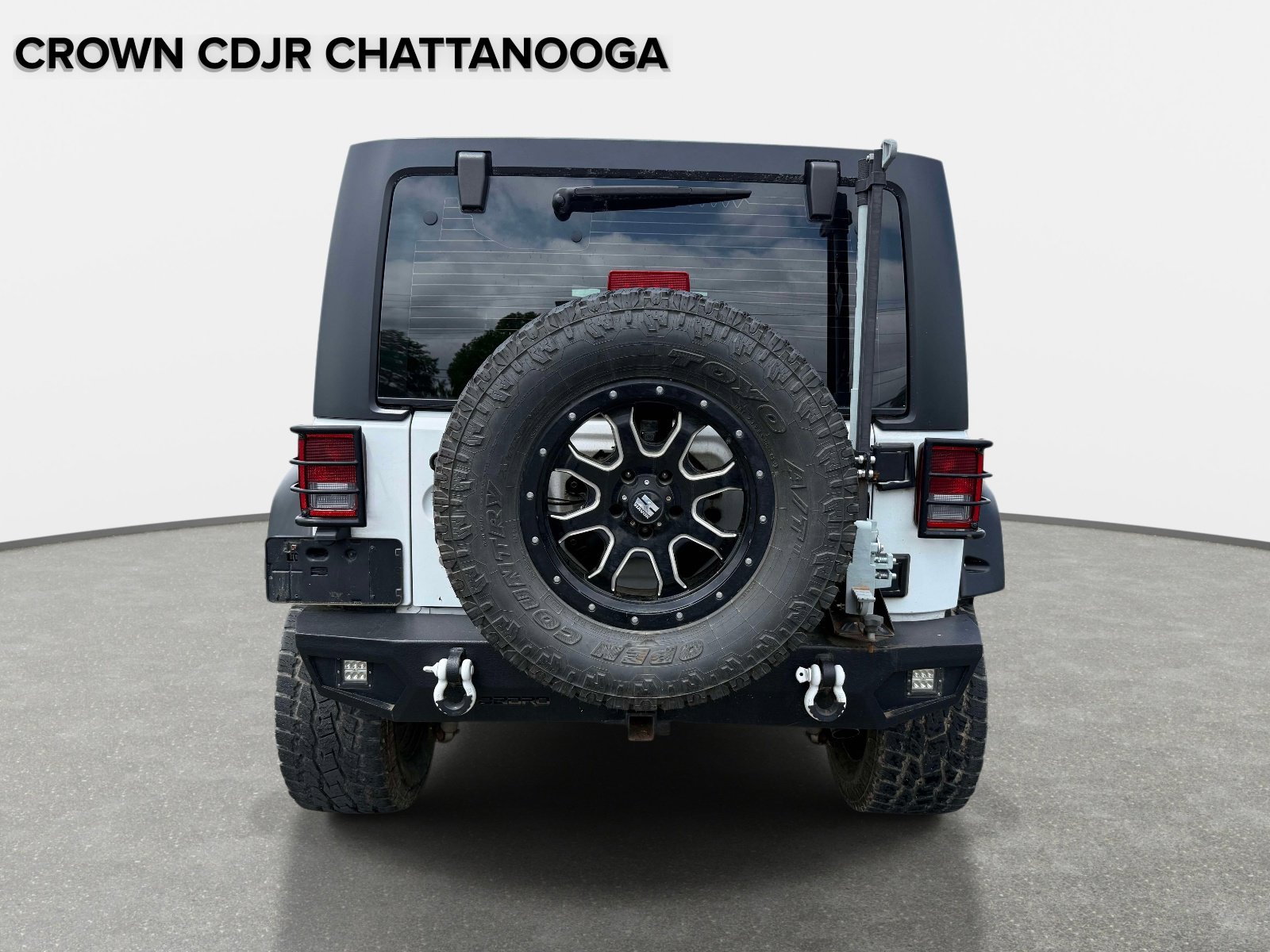 Used 2017 Jeep Wrangler Unlimited Sport w/ Connectivity Group AWD/4WD image 4