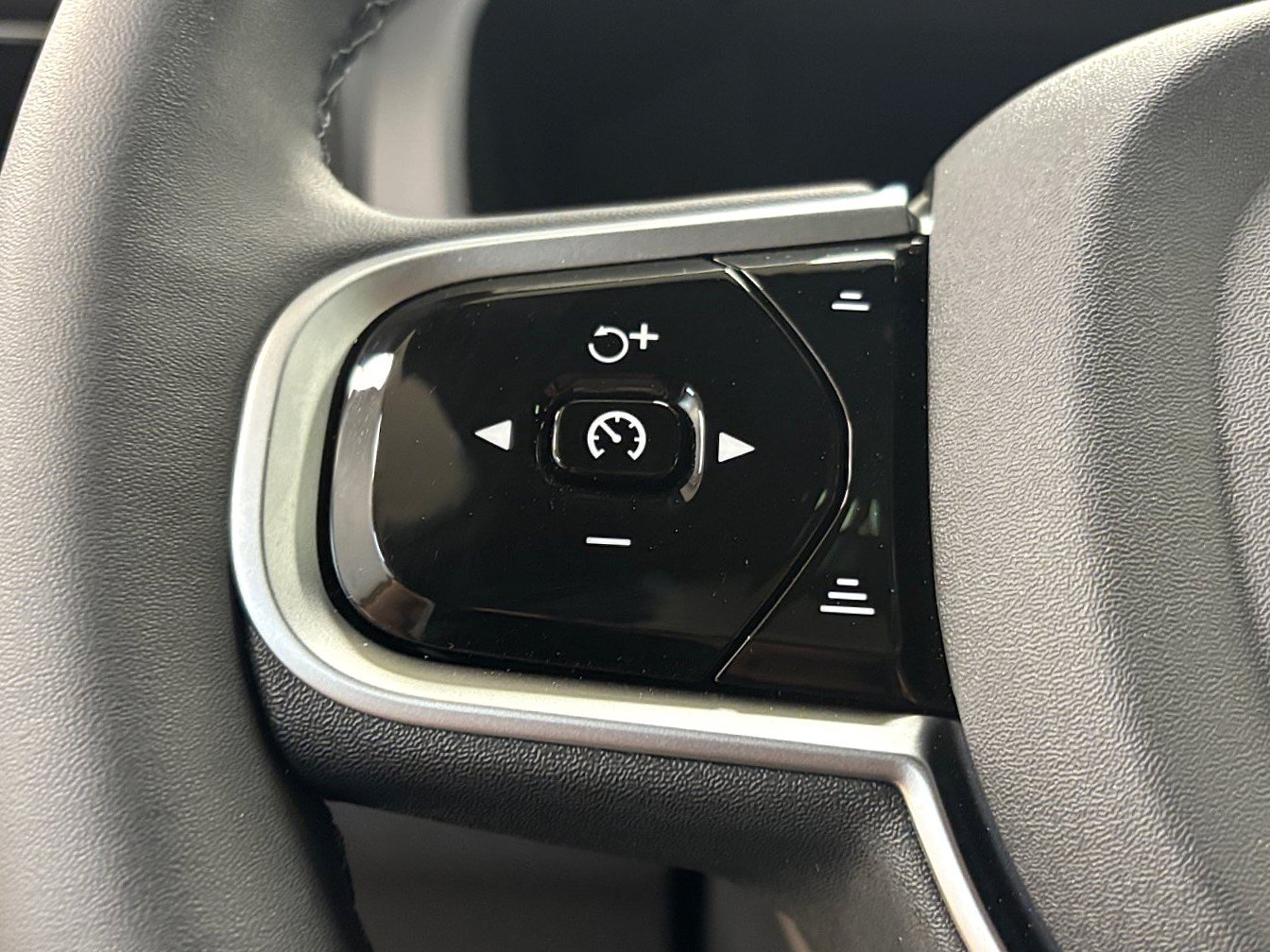 New 2026 Volvo XC60 T8 Plus w/ Climate Package AWD/4WD image 36