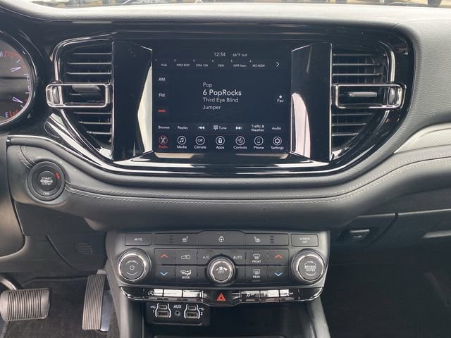 Used 2022 Dodge Durango GT image 12