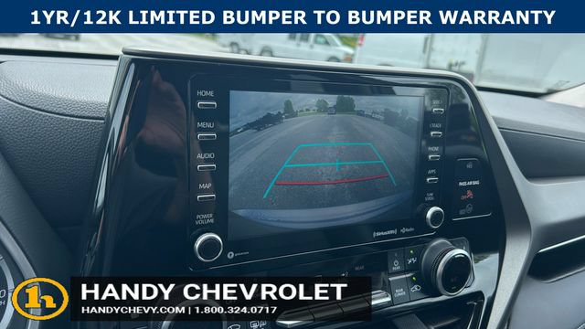 Used 2021 Toyota Highlander XLE AWD/4WD image 23