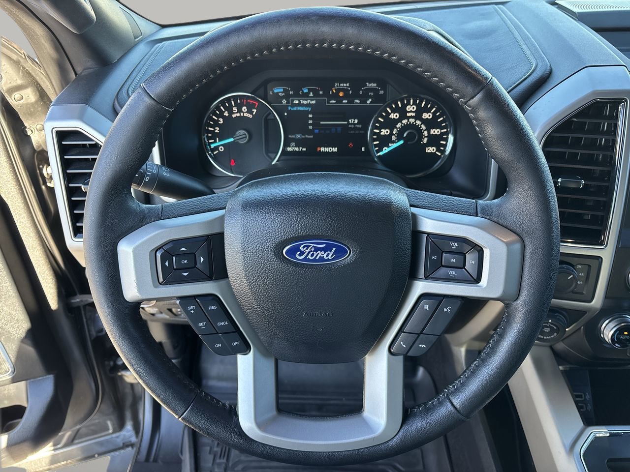 Used 2019 Ford F150 Lariat w/ Equipment Group 502A Luxury image 29