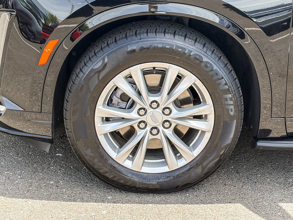 Certified 2023 Cadillac XT6 Luxury FWD image 9