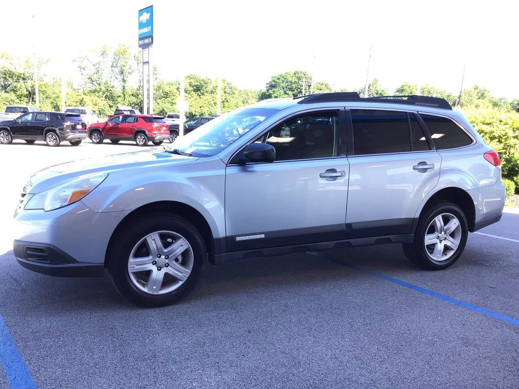 Used 2012 Subaru Outback 2.5i AWD/4WD image 11