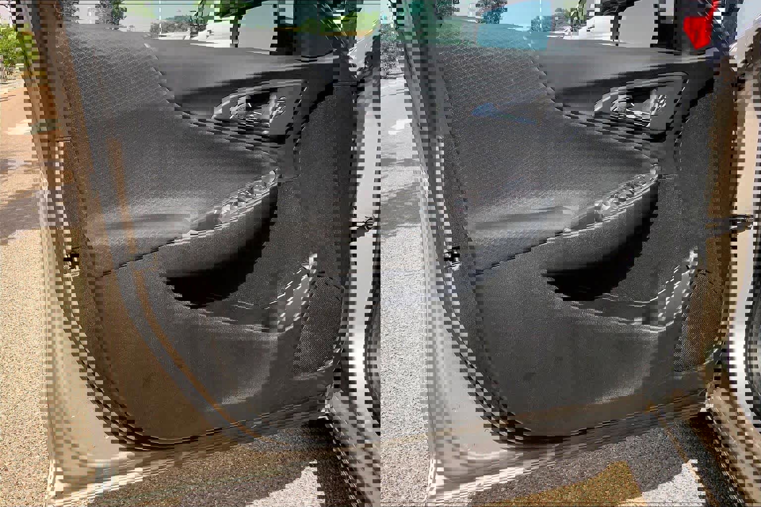 Used 2025 Chevrolet Malibu LS FWD image 22