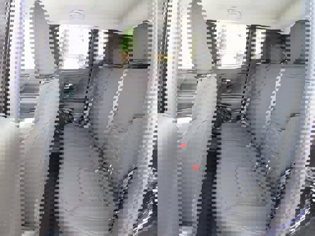 Used 2022 Jeep Renegade Latitude image 14