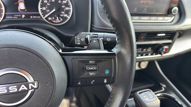 Used 2023 Nissan Rogue SV w/ SV Premium B Package FWD image 25