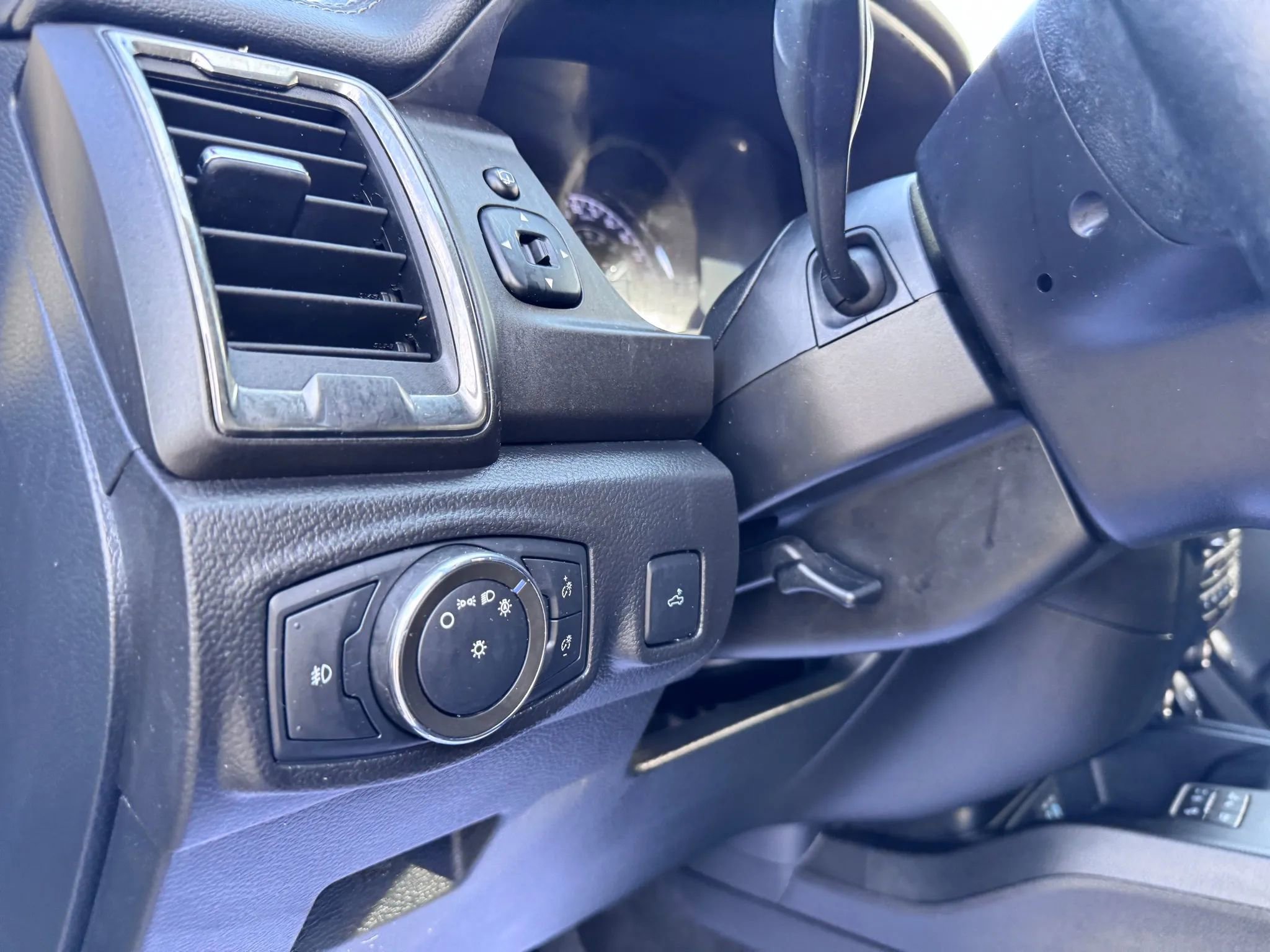 Used 2022 Ford Ranger Lariat w/ Tremor Off-Road Package image 21