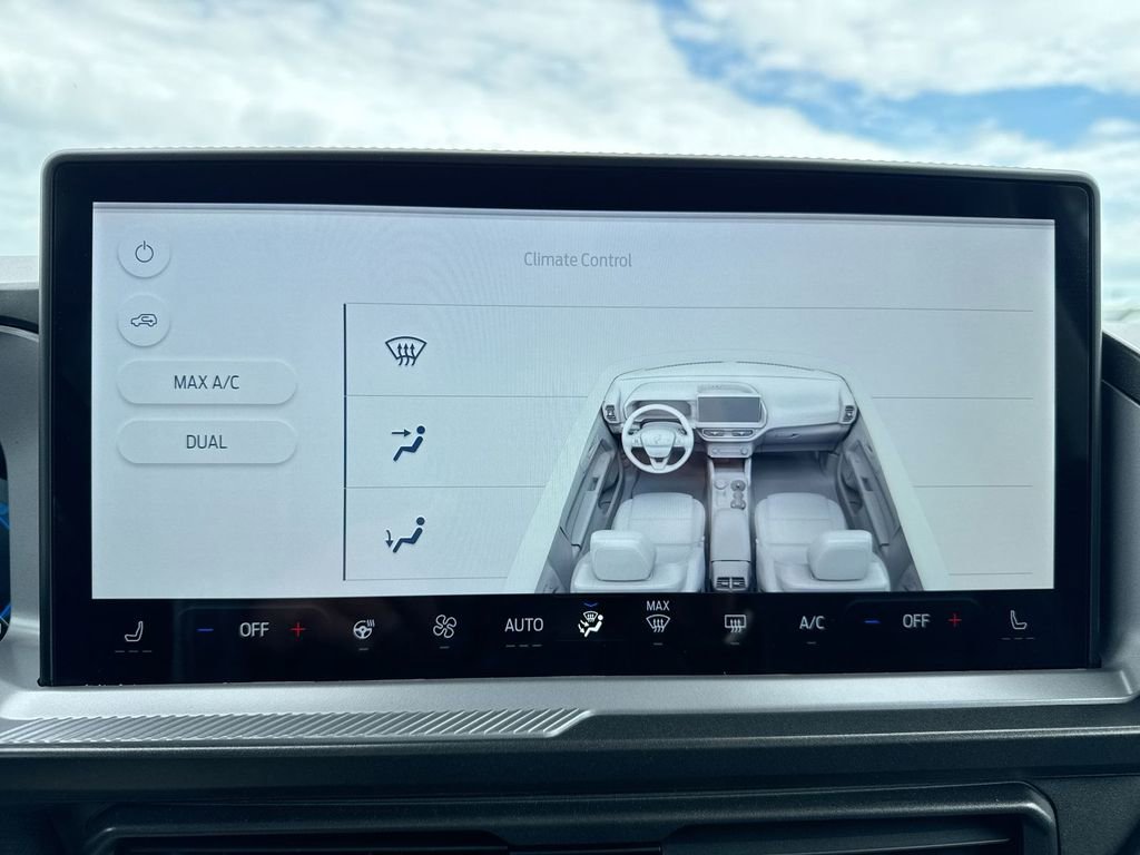 New 2026 Ford Bronco Sport Badlands image 17