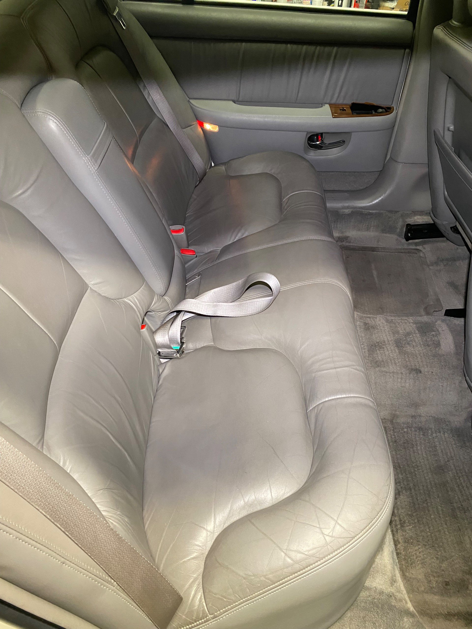 Used 2002 Buick Park Avenue FWD image 17