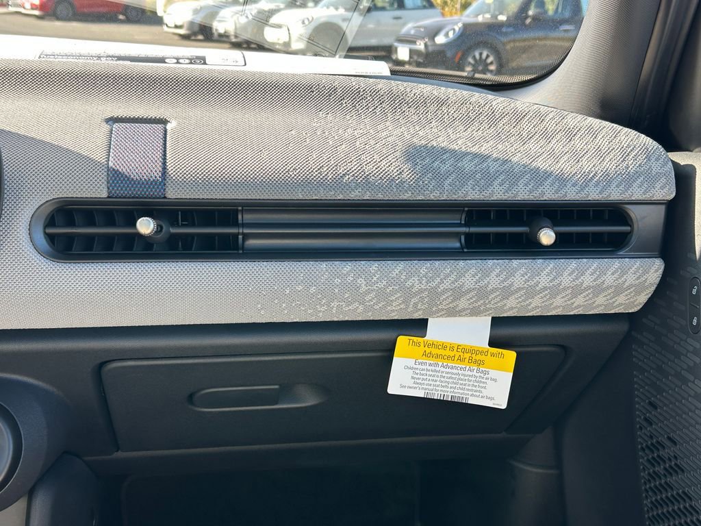 New 2026 MINI Cooper 4-Door Hardtop image 25