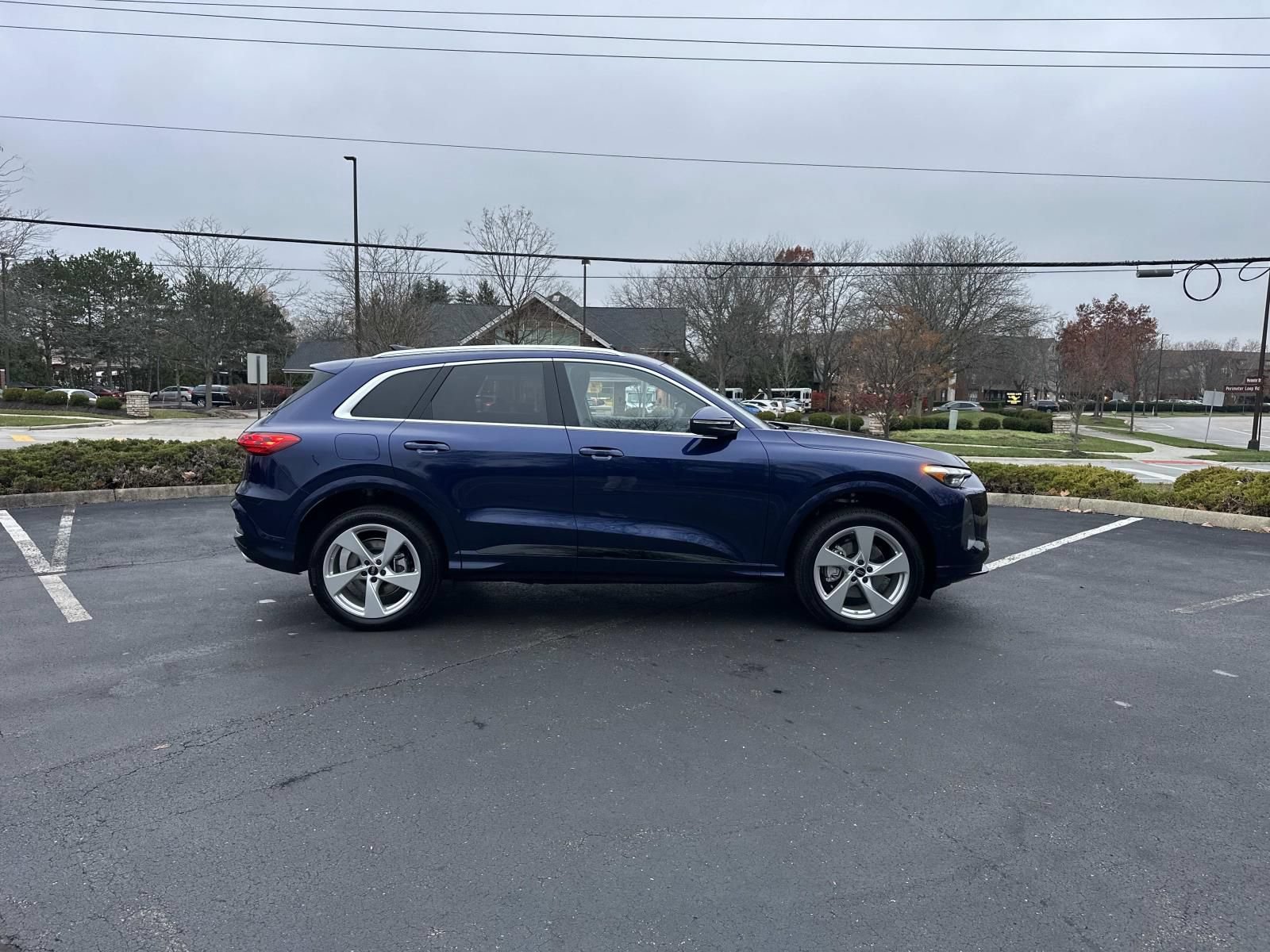 New 2025 Audi Q5 Premium Plus AWD/4WD image 8
