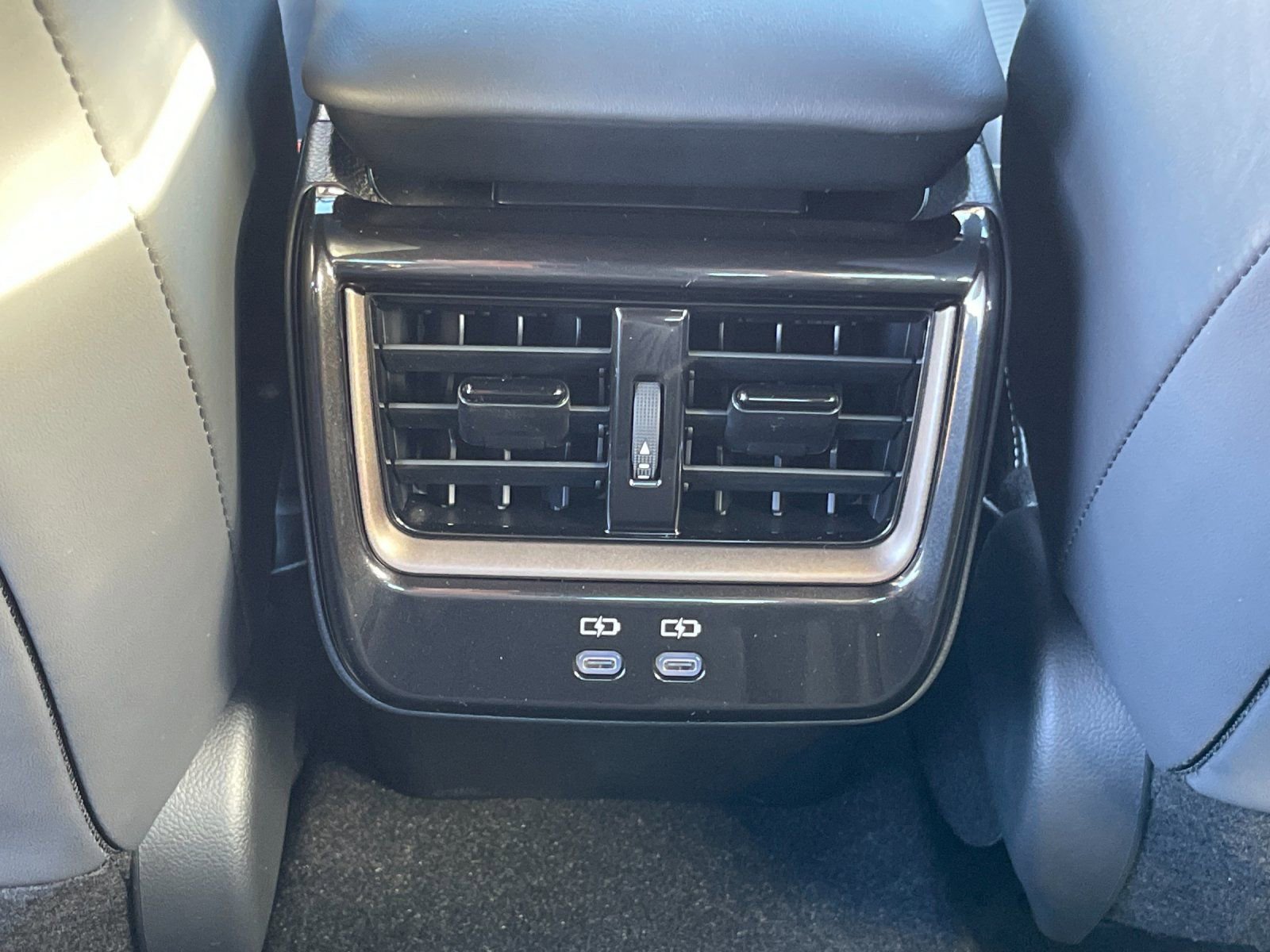 New 2026 Toyota Crown Platinum image 14