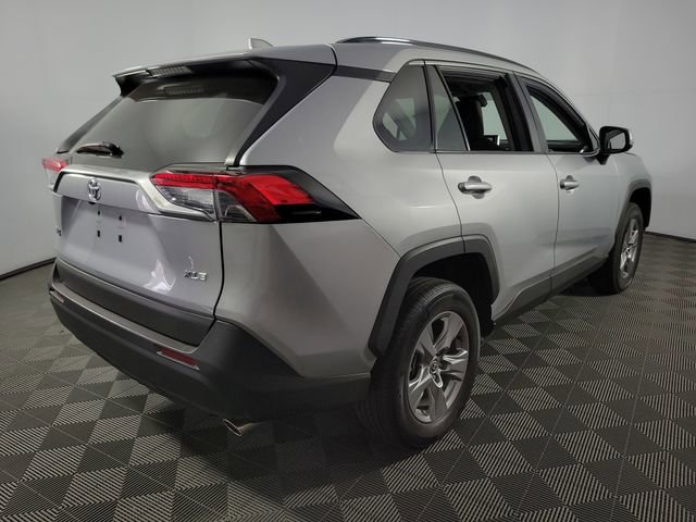 Used 2024 Toyota RAV4 XLE FWD image 8