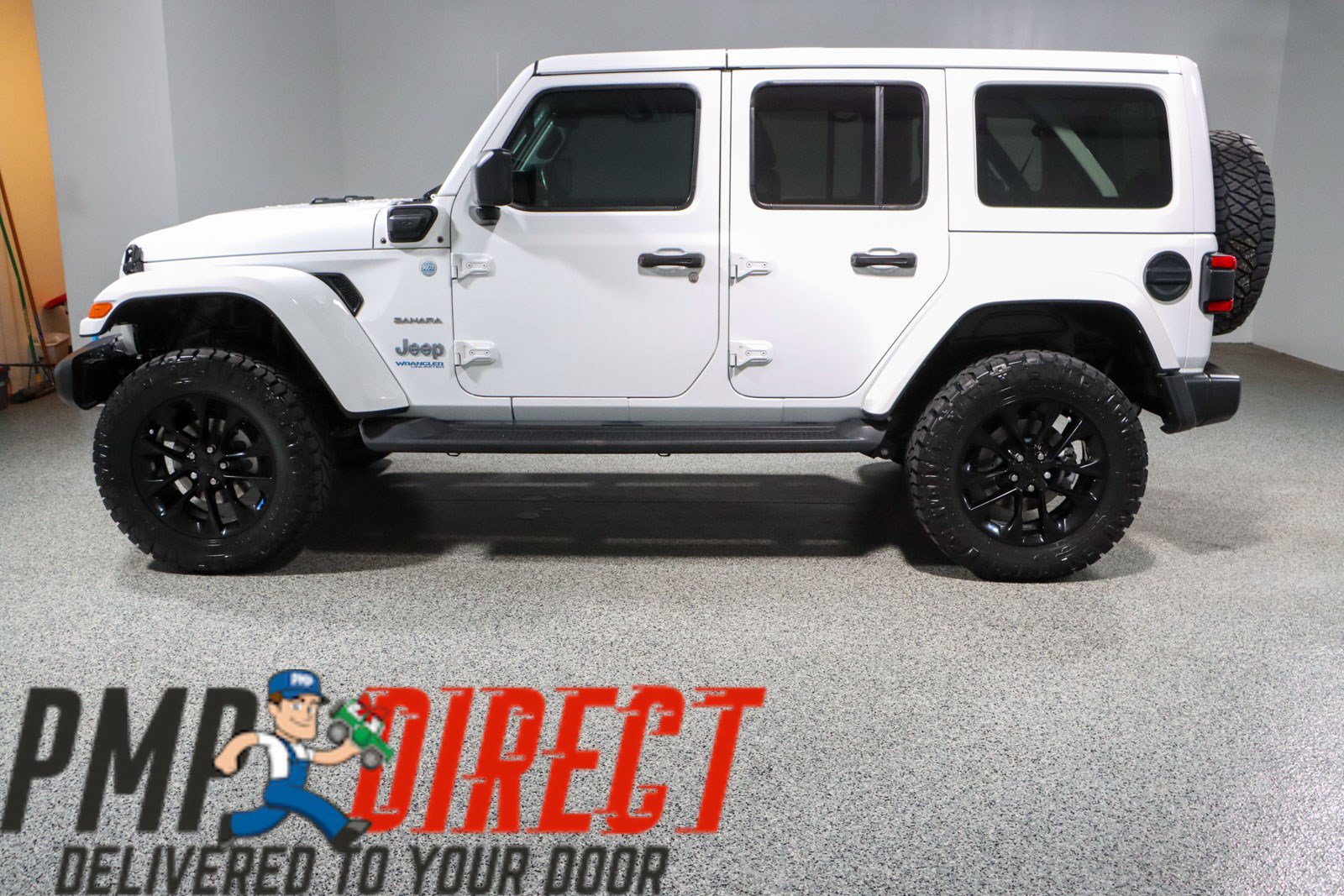 Used 2022 Jeep Wrangler Unlimited Sahara w/ Cold Weather Group AWD/4WD image 11