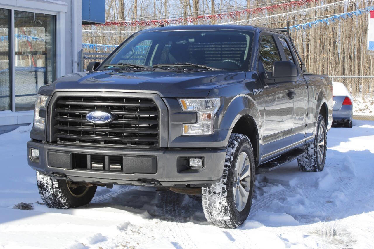 Used 2017 Ford F150 XL w/ Equipment Group 101A Mid AWD/4WD image 18