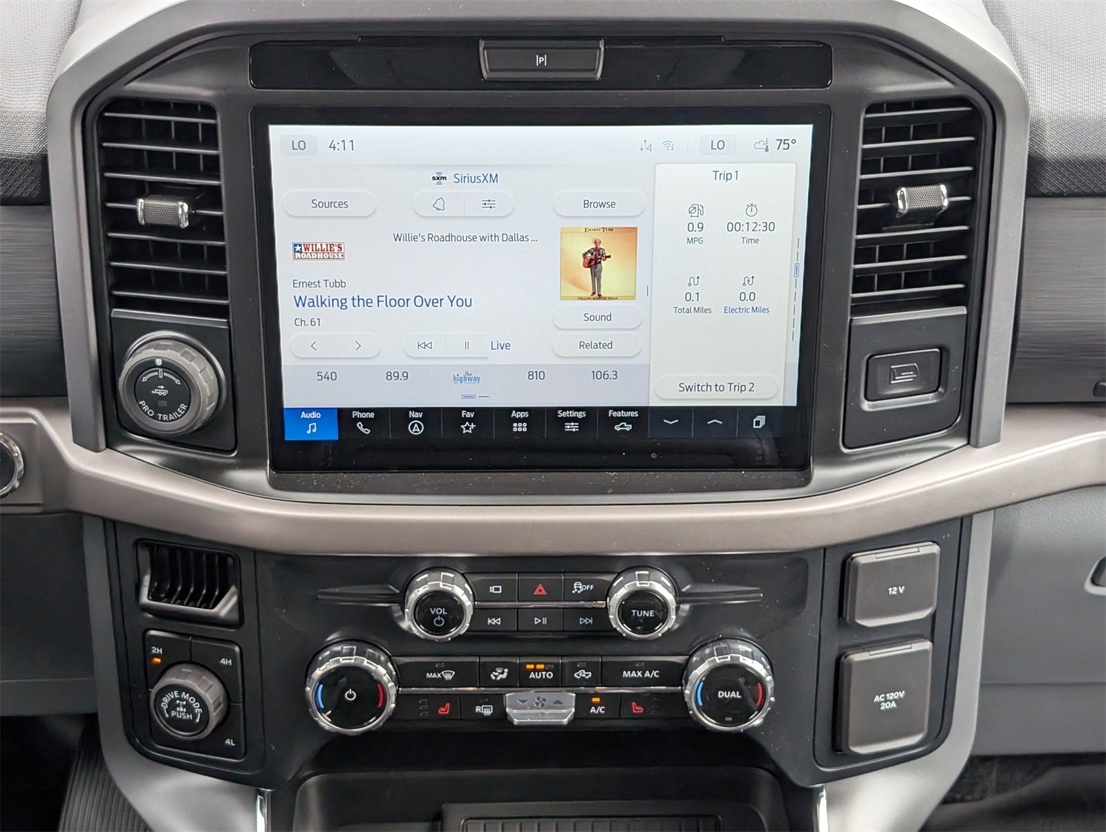 New 2025 Ford F150 XLT w/ Equipment Group 303A High image 17