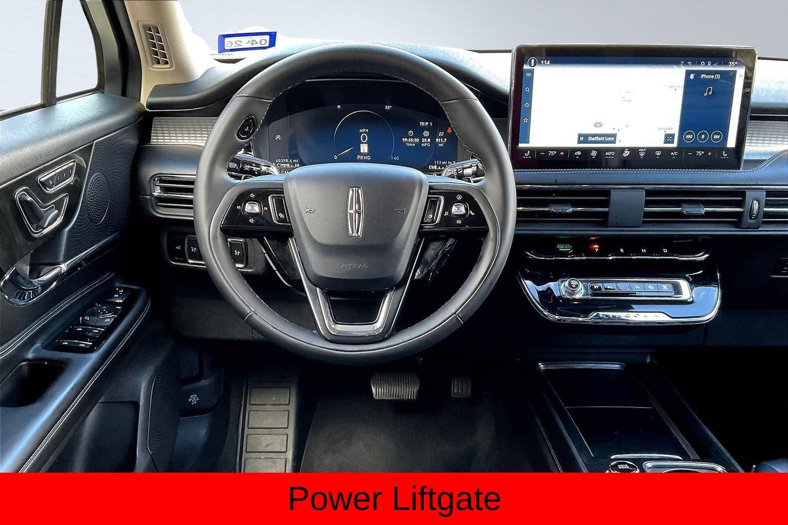 Used 2023 Lincoln Corsair AWD image 7