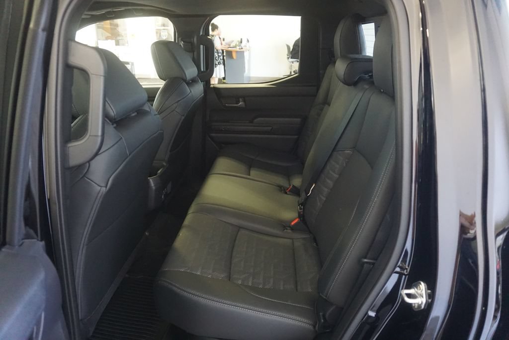 Used 2025 Toyota Tacoma TRD Sport w/ TRD Sport Premium Package AWD/4WD image 22