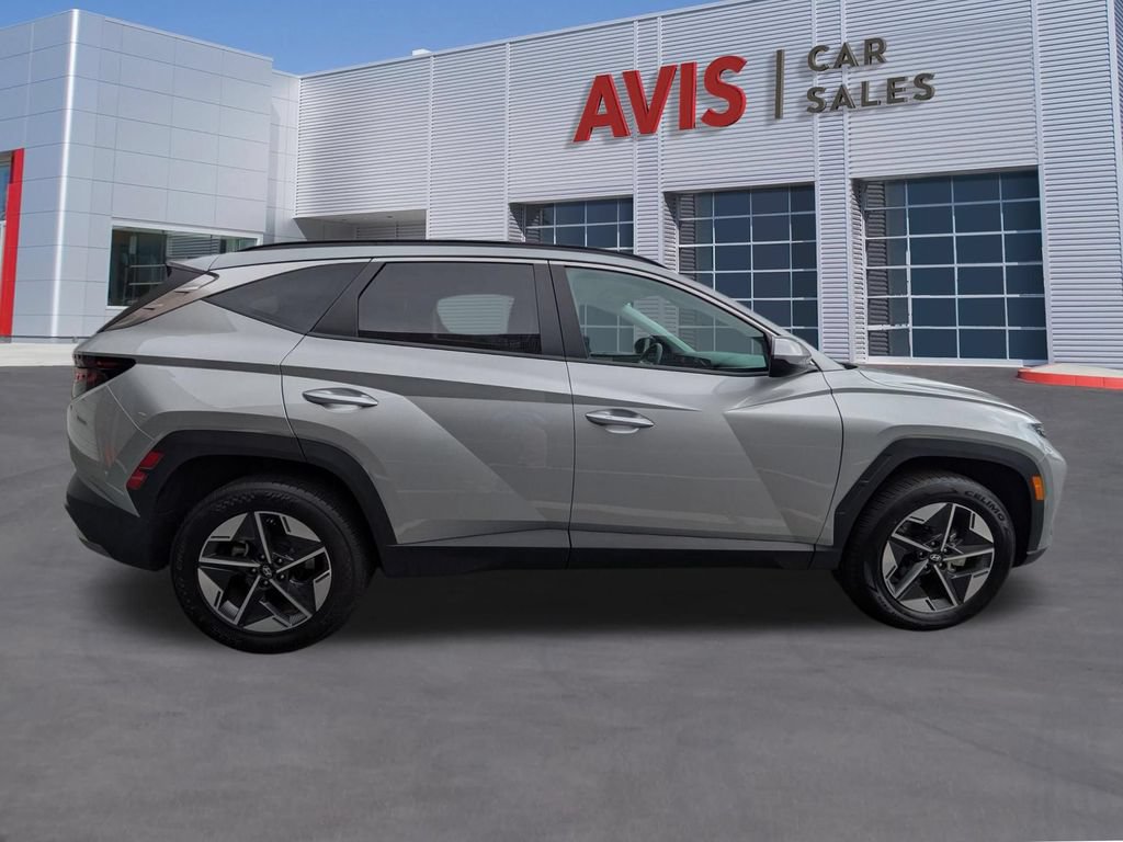 Used 2025 Hyundai Tucson SEL AWD/4WD image 4