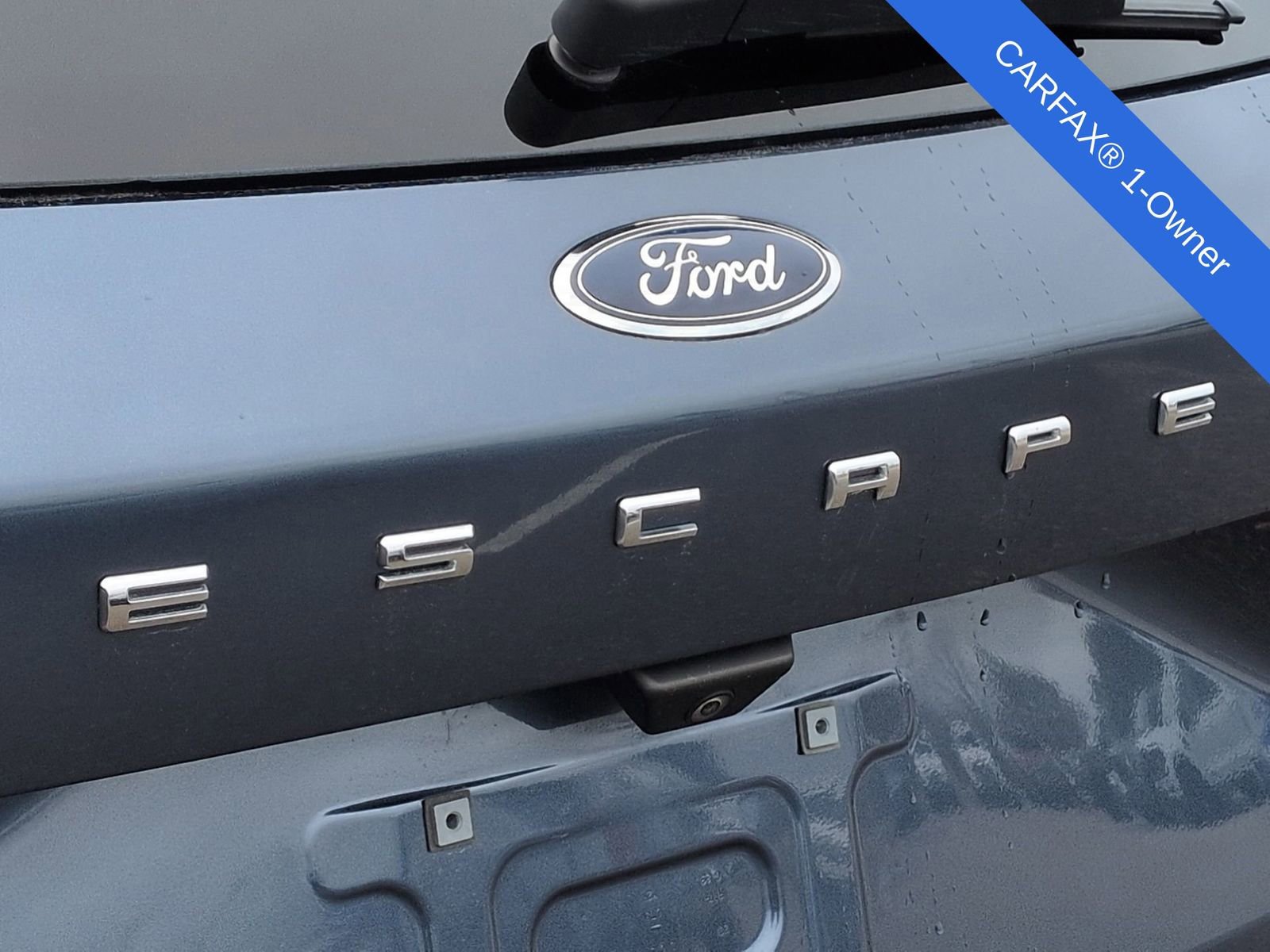 Used 2020 Ford Escape Titanium image 15