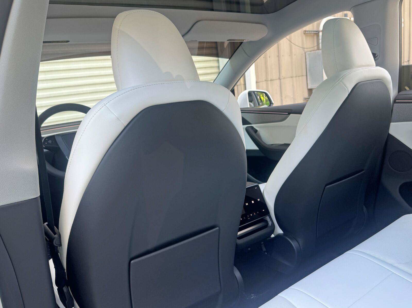 Used 2026 Tesla Model Y Long Range AWD/4WD image 42