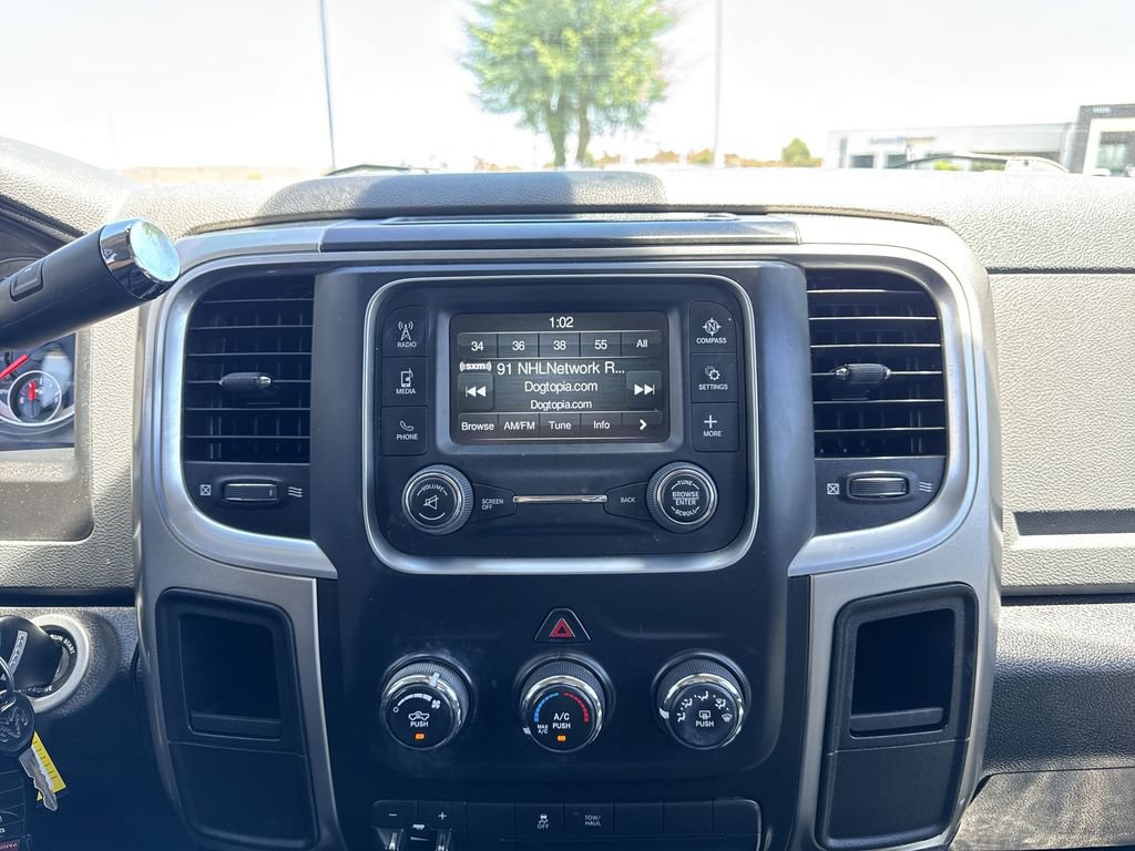 Used 2014 RAM 2500 SLT RWD image 12