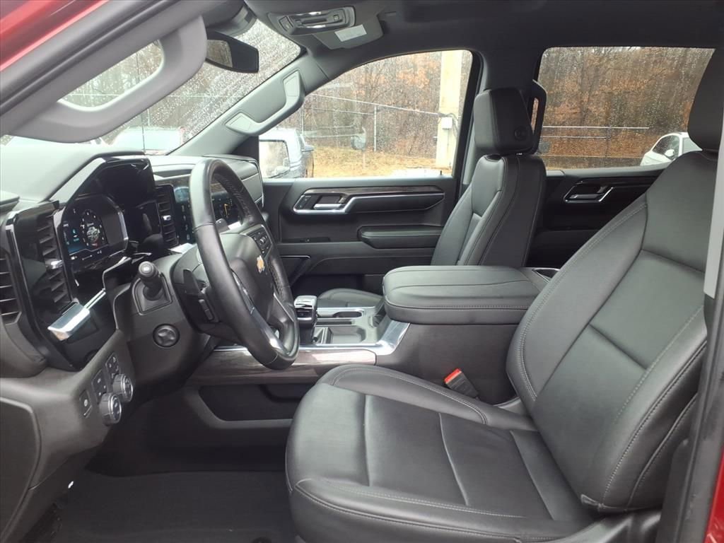 Certified 2024 Chevrolet Silverado 1500 LTZ w/ LTZ Convenience Package II image 10
