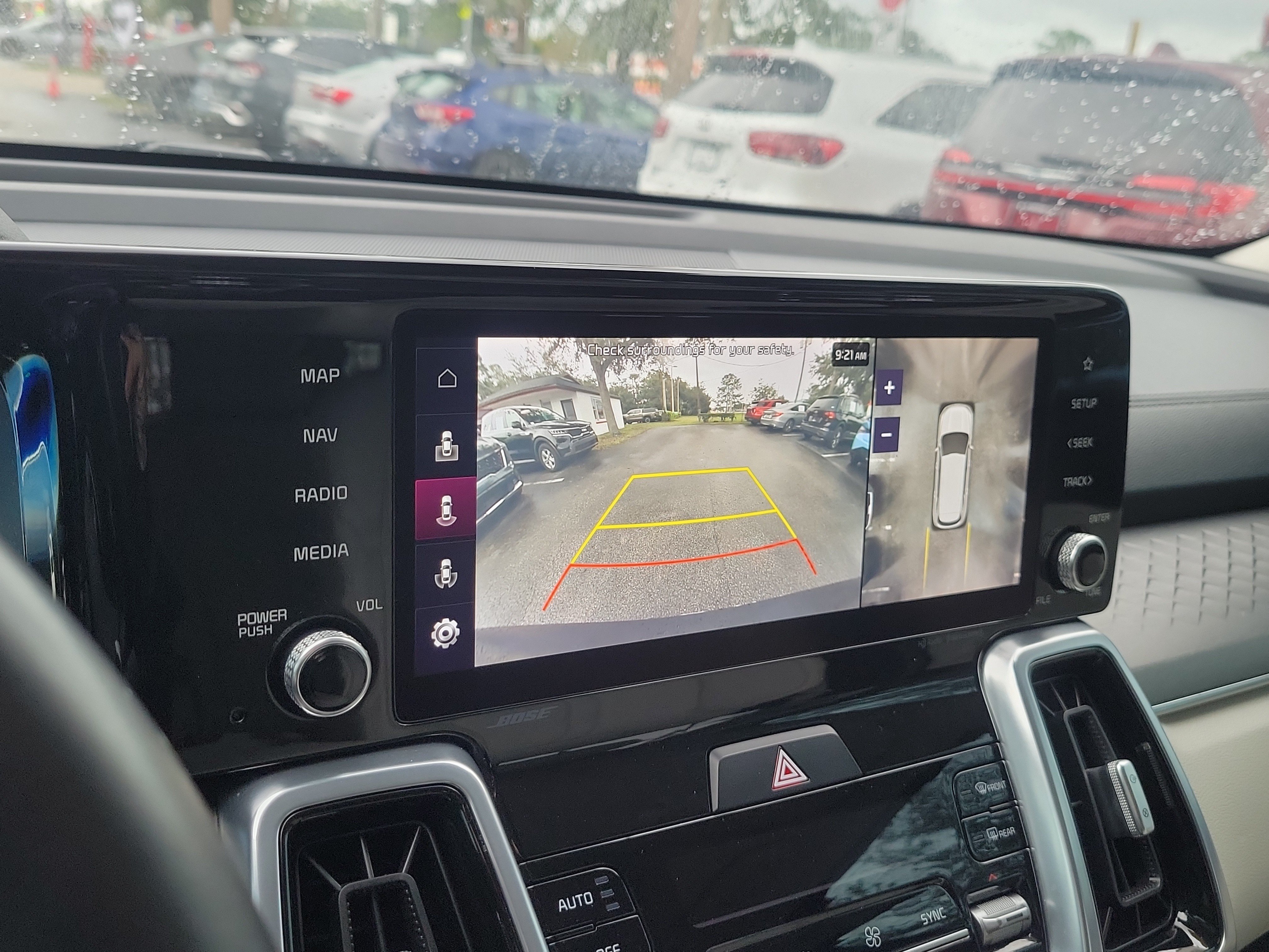Certified 2022 Kia Sorento SX Prestige w/ Panoramic Sunroof Package AWD/4WD image 33