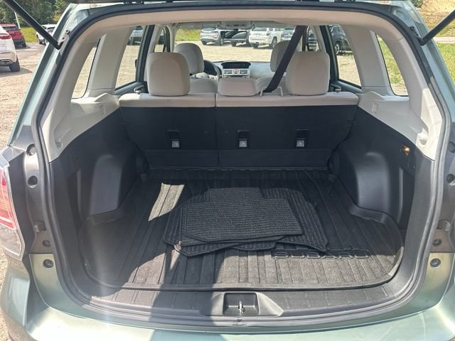 Used 2017 Subaru Forester 2.5i AWD/4WD image 23