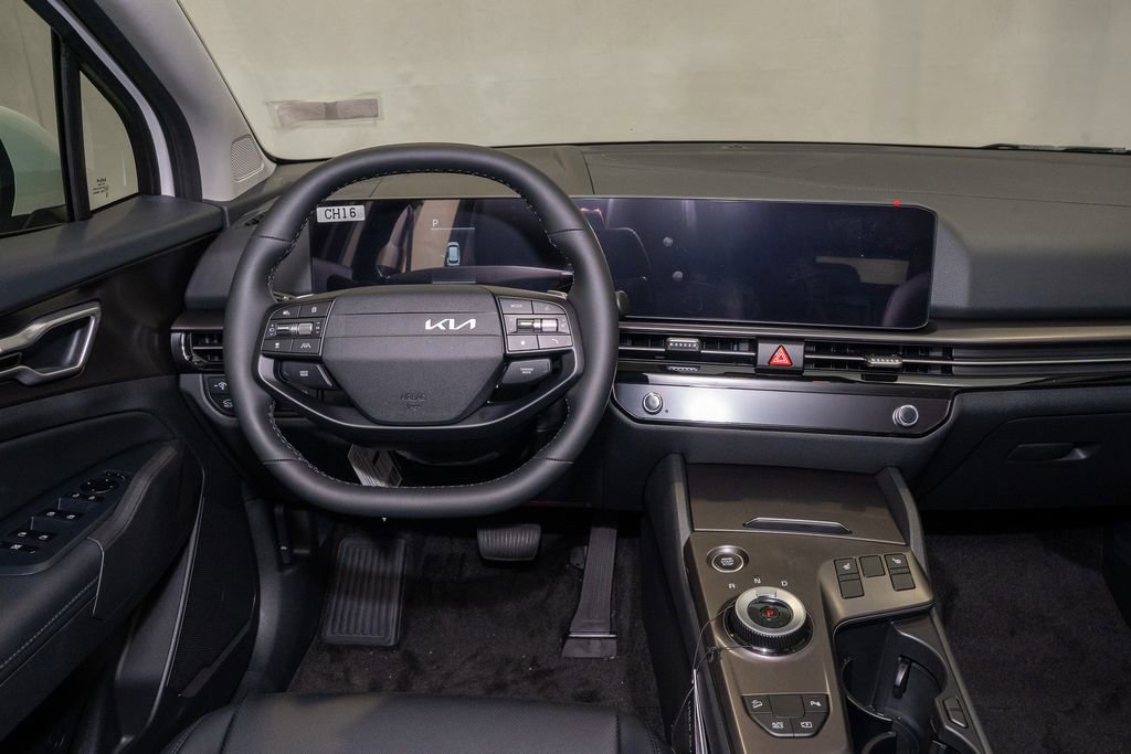 New 2026 Kia Sportage EX AWD/4WD image 8