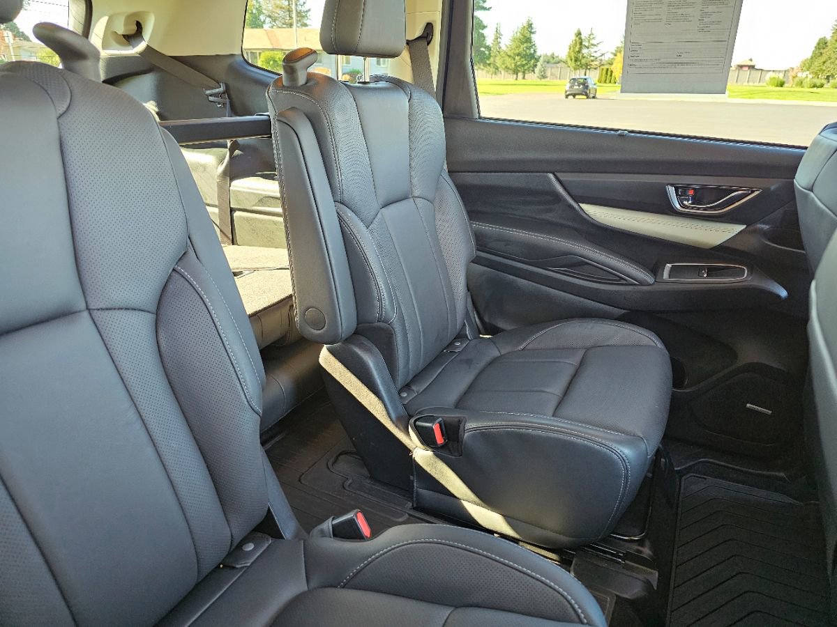 Used 2020 Subaru Ascent Limited w/ Technology Package image 18